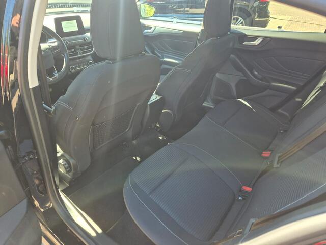 Ford FOCUS 1.0 EcoBoost Titanium B&O ADD CRUISE WINTERPACK