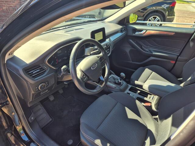 Ford FOCUS 1.0 EcoBoost Titanium B&O ADD CRUISE WINTERPACK