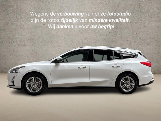 Ford FOCUS Wagon 1.0 EcoBoost Titanium Sport (APPLE CARPLAY, GROOT NAVI, STUUR/STOELVERWARMING, SPORTSTOELEN, GETINT GLAS, LM VELGEN, NIEUWE APK, NIEUWSTAAT)