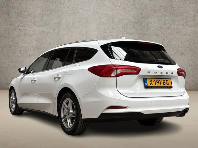 Ford FOCUS Wagon 1.0 EcoBoost Titanium Sport (APPLE CARPLAY, GROOT NAVI, STUUR/STOELVERWARMING, SPORTSTOELEN, GETINT GLAS, LM VELGEN, NIEUWE APK, NIEUWSTAAT)
