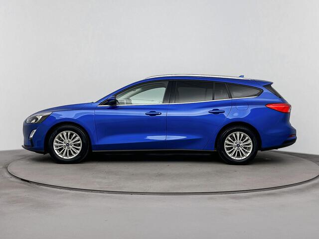 Ford FOCUS Wagon 1.0 EcoBoost Hybrid Titanium X Business | L.M. Velgen | Parkeersensoren Voor + Achter | Metallic lak |
