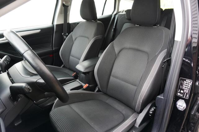 Ford FOCUS Wagon 1.0 EcoBoost Edition Business/Navigatie/Cruise/ Black Metallic.