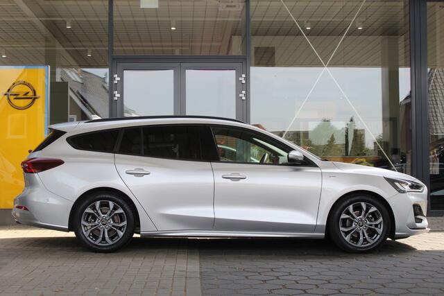 Ford FOCUS Wagon 1.0 EcoBoost Hybrid ST Line X | Leder UNIEK! | Trehaak | Winterpack | Adaptive cruise