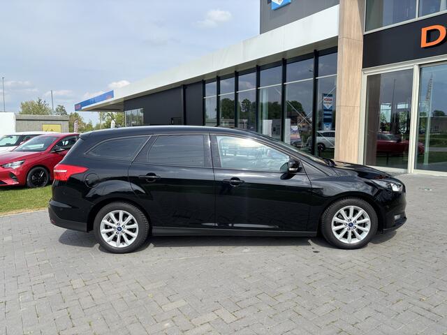 Ford FOCUS Wagon 1.5 150pk Automaat Trekhaak I Carplay I All season