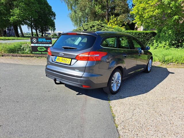 Ford FOCUS Wagon 1.0 Titanium Airco/Cruise control/Navigatie