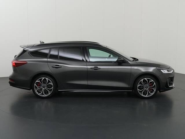Ford FOCUS Wagon 1.0 EcoBoost ST Line Vignale | Winterpakket | Full Led Koplampen | Parkeercamera | Navigatie | Cruise Control | Leder |