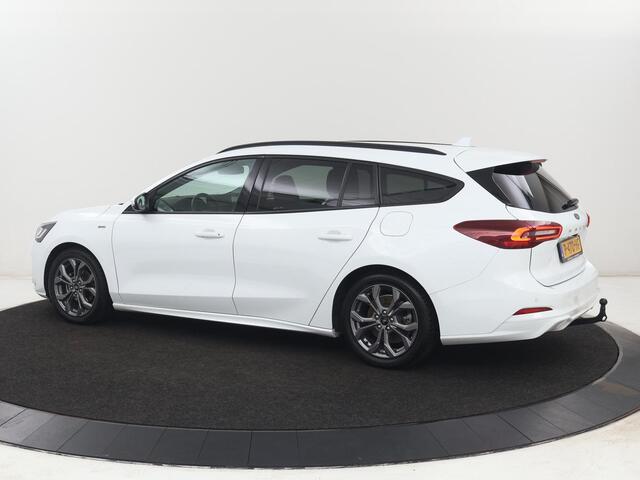 Ford FOCUS 1.0 EcoBoost Hybrid ST Line X | Stoelverwarming | Trekhaak | Adaptive cruise | Camera | Carplay | Navigatie | Side Assist | Stuurverwarming | Digital Cockpit | Full LED | Keyless