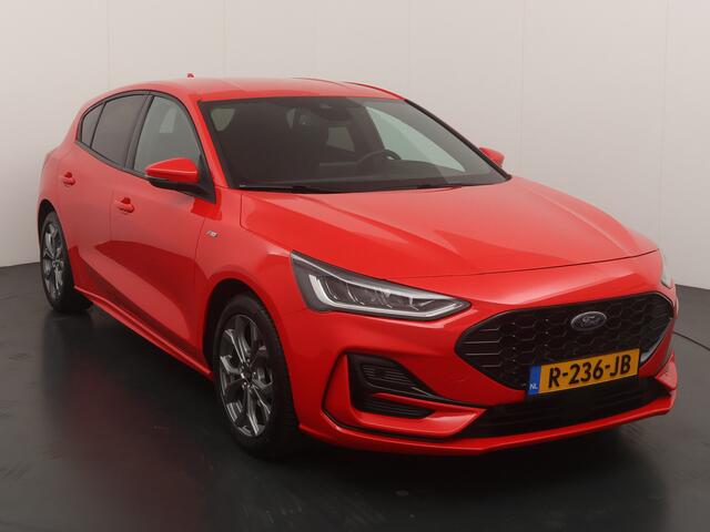 Ford FOCUS 125PK EcoBoost ST Line Business | Winter Pack | All season | Privacy glass | LED |