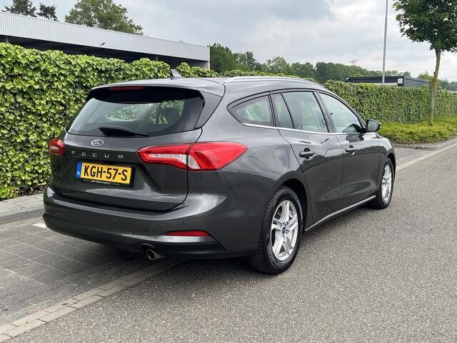 Ford FOCUS Wagon 1.0 EcoBoost Business * Carplay * Navi * Garantie