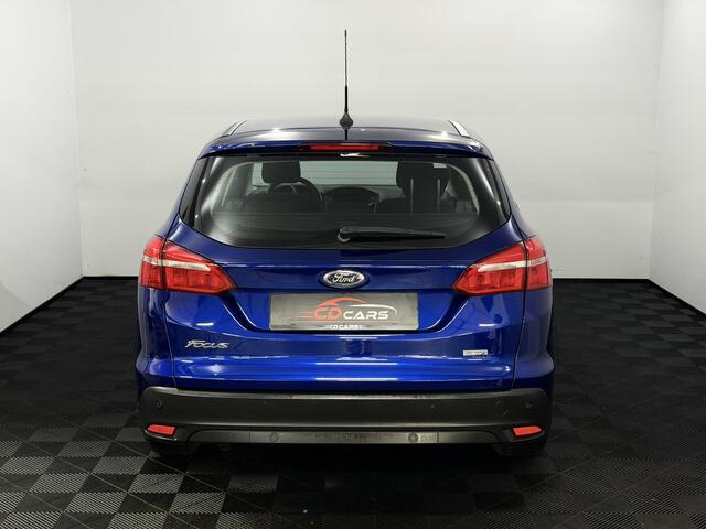 Ford FOCUS Wagon 1.0 Trend Edition Apple carplay, Parkeersensoren, Navi, Cruise control, A start stop, Airco, Mistlamp