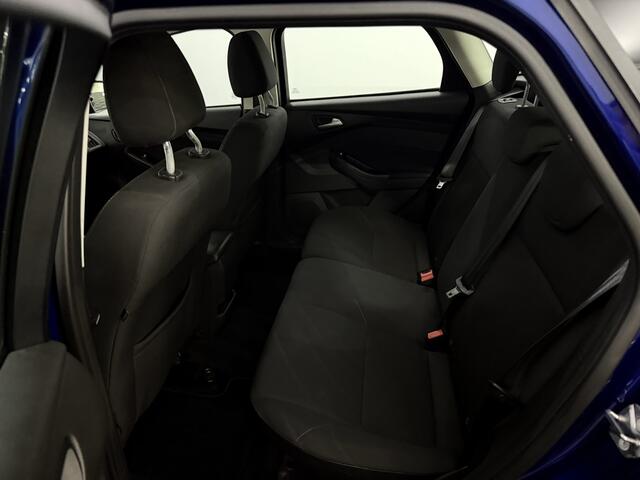 Ford FOCUS Wagon 1.0 Trend Edition Apple carplay, Parkeersensoren, Navi, Cruise control, A start stop, Airco, Mistlamp