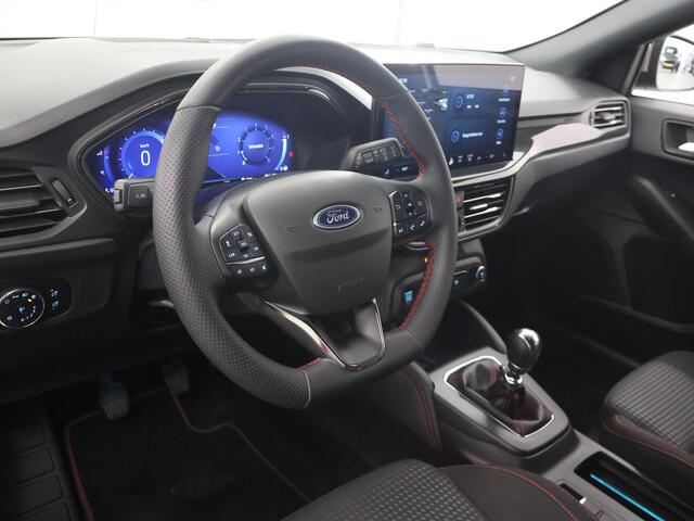 Ford FOCUS Wagon 1.0 EcoBoost Hybrid ST Line X | Afneembare Trekhaak | Winterpakket | Cruise Control Adaptief | Parkeercamera | Head-Up | Navigatie |