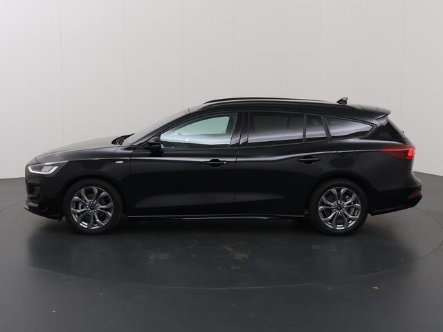 Ford FOCUS Wagon 1.0 EcoBoost Hybrid ST Line X | Afneembare Trekhaak | Winterpakket | Cruise Control Adaptief | Parkeercamera | HUD | Navigatie | Apple Carplay/Android Auto |