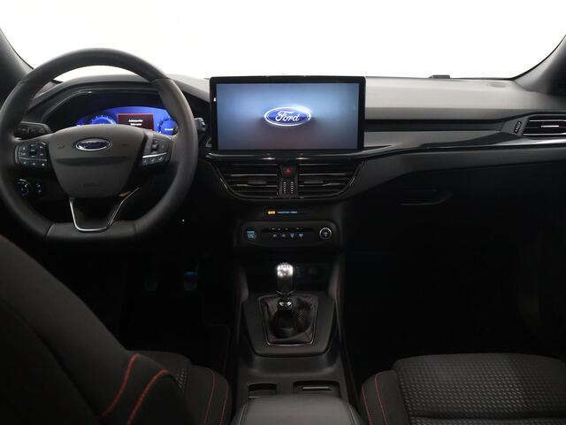 Ford FOCUS Wagon 1.0 EcoBoost Hybrid ST Line X | Afneembare Trekhaak | Winterpakket | Cruise Control Adaptief | Parkeercamera | HUD | Navigatie | Apple Carplay/Android Auto |