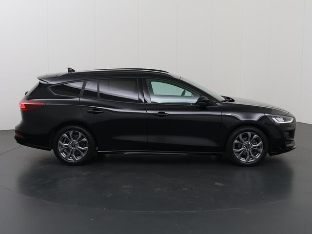 Ford FOCUS Wagon 1.0 EcoBoost Hybrid ST Line X | Afneembare Trekhaak | Winterpakket | Cruise Control Adaptief | Parkeercamera | HUD | Navigatie | Apple Carplay/Android Auto |