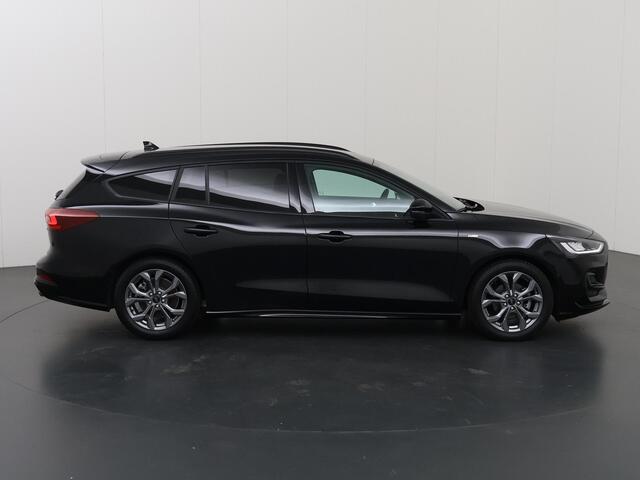 Ford FOCUS Wagon 1.0 EcoBoost Hybrid ST Line X | Afneembare Trekhaak | Winterpakket | Cruise Control Adaptief | Parkeercamera | HUD | Navigatie | Apple Carplay/Android Auto |