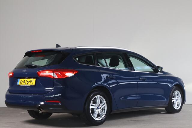 Ford FOCUS Wagon 1.0 EcoBoost Hybrid Trend Edition Business - NL- Auto!! Camera I Apple I Parksens. V+A