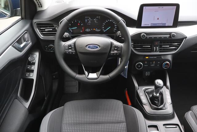 Ford FOCUS Wagon 1.0 EcoBoost Hybrid Trend Edition Business - NL- Auto!! Camera I Apple I Parksens. V+A