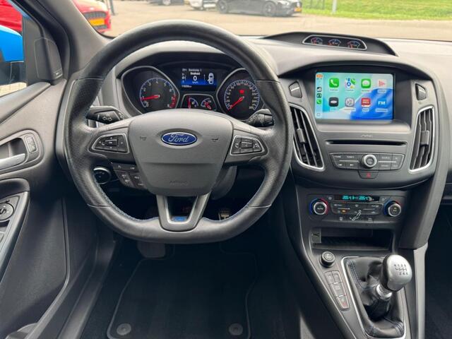 Ford FOCUS 2.3 RS Carplay Miltek Recaro Sony Winterpakket afn. Trekhaak Nieuwe remmerij!