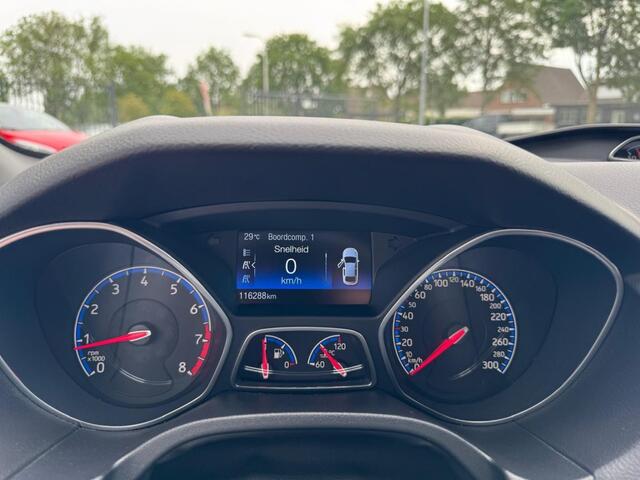 Ford FOCUS 2.3 RS Carplay Miltek Recaro Sony Winterpakket afn. Trekhaak Nieuwe remmerij!