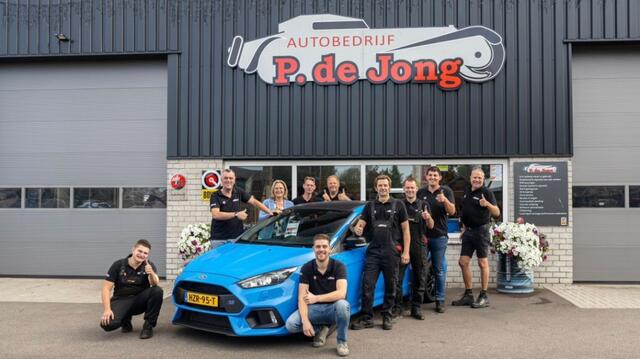 Ford FOCUS 2.3 RS Carplay Miltek Recaro Sony Winterpakket afn. Trekhaak Nieuwe remmerij!