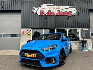 ford-focus-2.3-rs-carplay-miltek-re