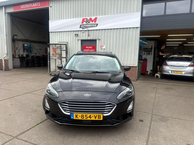 Ford FOCUS Wagon 1.0 EcoBoost Titanium Business Stoel-Stuurverwarming, Pdc, camera