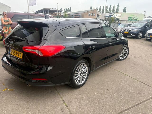 Ford FOCUS Wagon 1.0 EcoBoost Titanium Business Stoel-Stuurverwarming, Pdc, camera