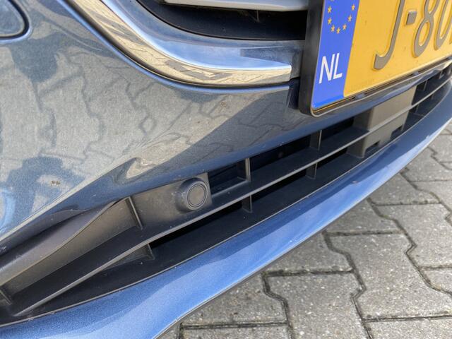 Ford FOCUS 1.0 EcoBoost Trend Edition Business App Connect , Navigatie , Trekhaak