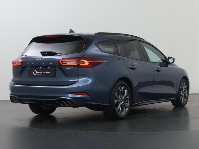 Ford FOCUS Wagon 1.0 EcoBoost Hybrid ST Line X | Afneembare Trekhaak | Winterpakket | Cruise Control Adaptief | Parkeercamera | HUD | Navigatie | Apple Carplay/Android Auto |