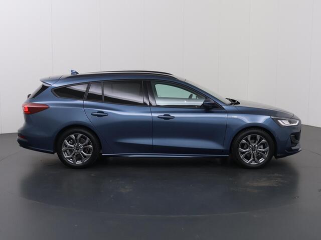 Ford FOCUS Wagon 1.0 EcoBoost Hybrid ST Line X | Afneembare Trekhaak | Winterpakket | Cruise Control Adaptief | Parkeercamera | HUD | Navigatie | Apple Carplay/Android Auto |