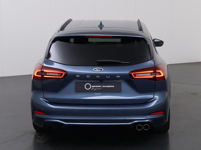 Ford FOCUS 1.0 EcoBoost Hybrid ST Line X | Afneembare Trekhaak | Winterpakket | Cruise Control Adaptief | Parkeercamera | HUD | Navigatie | Apple Carplay/Android Auto |