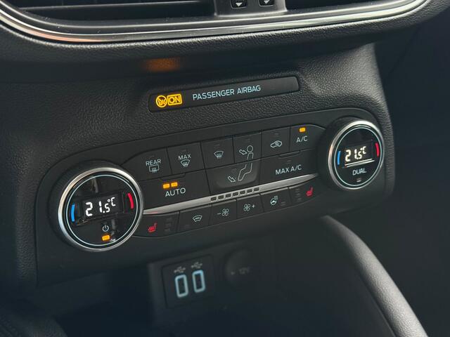 Ford FOCUS Wagon 125pk EcoBoost Titanium | B&O | Adapt. cruise | Bliss | Winterpack | Keyless |
