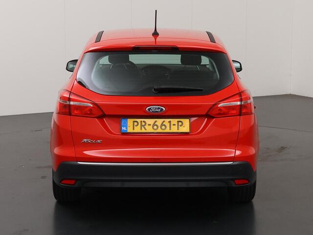 Ford FOCUS Wagon 1.0 Lease Edition | Navigatie | Climate Control | Elekt. Wegklapbare Trekhaak