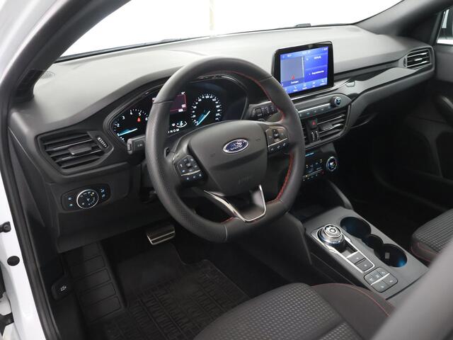 Ford FOCUS Wagon 1.5 EcoBoost ST-Line X Business | Panoramadak | Elekt. Wegklapbare Trekhaak | Winterpack | Cruise Control Adaptief | Parkeercamera |