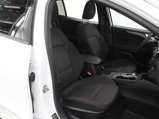 Ford FOCUS Wagon 1.5 EcoBoost ST-Line X Business | Panoramadak | Elekt. Wegklapbare Trekhaak | Winterpack | Cruise Control Adaptief | Parkeercamera |