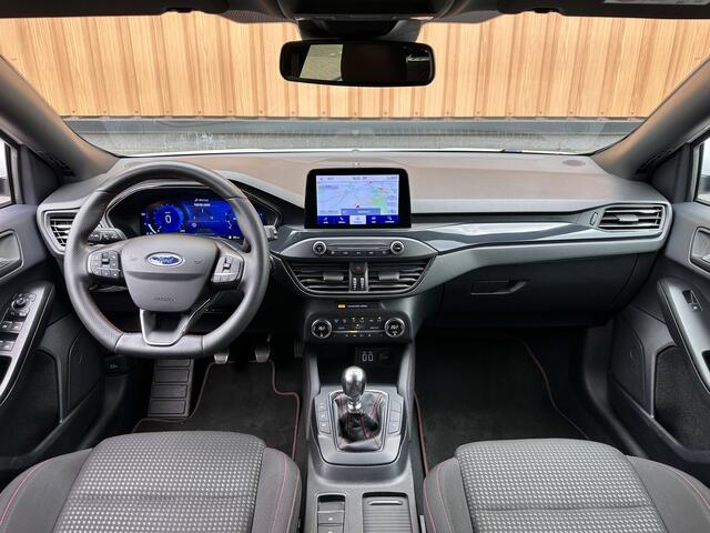 Ford FOCUS Wagon 1.0 EcoBoost Hybrid ST Line X Business | ACC | Achteruitrijcamera | Parkeersensoren | Stoel-/Stuur-/Voorruitverwarming | Apple Carplay | Android Auto | Keyless | Elektrische Achterklep | LED |