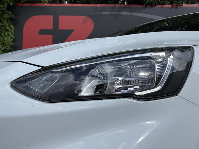 Ford FOCUS 1.0 EcoBoost Hybrid ST Line Business - Navigatie - Climate Controle - Adaptief Cruise Control