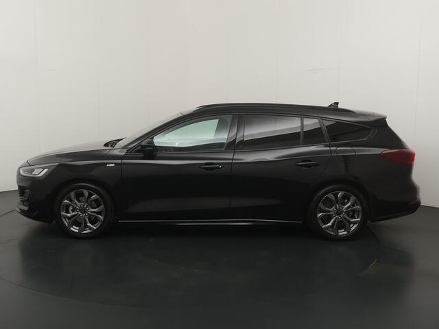 Ford FOCUS Wagon Ecoboost Hybrid 155 pk ST-line | Winter Pack | LED | Camera | Adapt. Cruise | Apple Carplay draadloos