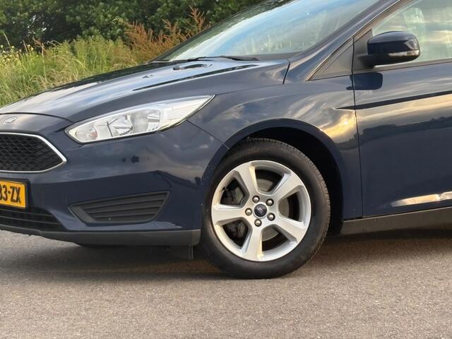Ford FOCUS Wagon 1.0 Trend AUTOMAAT CAMERA Carplay NW APK