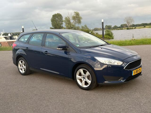 Ford FOCUS Wagon 1.0 Trend AUTOMAAT CAMERA Carplay NW APK