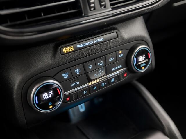 Ford FOCUS 1.0 EcoBoost ST Line X Sport 125Pk (APPLE CARPLAY, GROOT NAVI, CAMERA, STUUR/STOELVERWARMING, KEYLESS, SPORTSTOELEN, ADAPTIVE CRUISE, PARKEER ASSISTENT, NIEUWSTAAT)