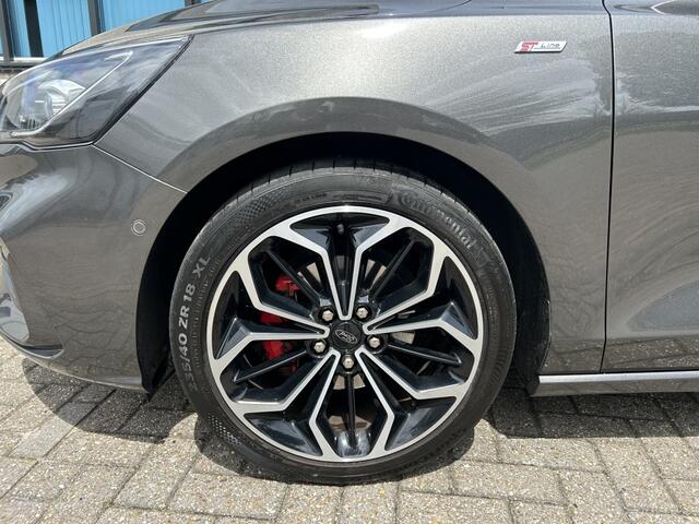 Ford FOCUS 1.5 EcoB. ST L. XBns 150PK DEALER PANO afn TRHK NAP!