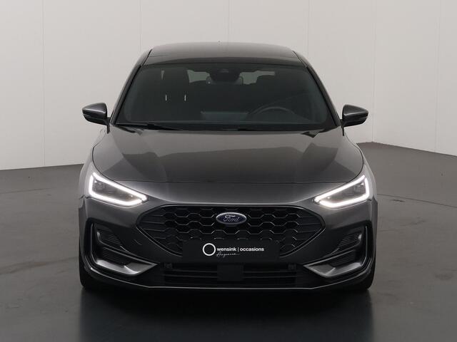 Ford FOCUS 1.0 EcoBoost Hybrid ST Line X | Afneembare Trekhaak | Winterpakket | Matrix Led | Parkeercamera | Navigatie | Apple Carplay/Android Auto |