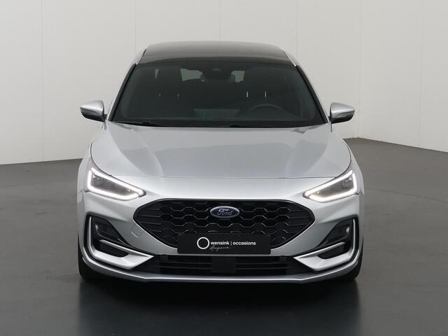 Ford FOCUS 1.0 EcoBoost Hybrid ST Line X | Afneembare Trekhaak | Winterpakket | Matrix Led | Parkeercamera | Navigatie | Apple Carplay/Android Auto |
