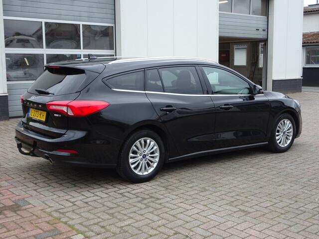 Ford FOCUS Wagon 1.0 EcoBoost Hybrid Titanium X Business Automatische airco, navigatie, parkeersensoren, achteruitrij camera, trekhaak, cruise controle, lichtmetalen velgen, enz.