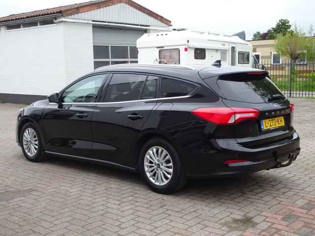Ford FOCUS Wagon 1.0 EcoBoost Hybrid Titanium X Business Automatische airco, navigatie, parkeersensoren, achteruitrij camera, trekhaak, cruise controle, lichtmetalen velgen, enz.