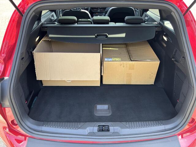 Ford FOCUS Wagon 1.0 EcoBoost Hybrid ST Line X 155pk | Vol leder | Panoramadak | | Adaptive cruise control | Winter Pack | All season banden | Camera