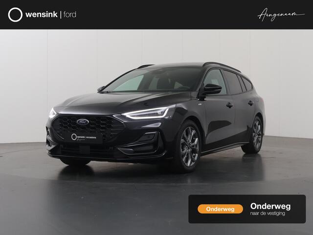Ford FOCUS 1.0 EcoBoost Hybrid ST Line X | Trekhaak Afneembaar | Panoramadak | Winterpakket | Matrix Led Koplampen | Parkeercamera |
