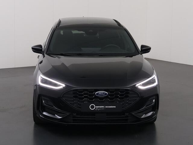Ford FOCUS 1.0 EcoBoost Hybrid ST Line X | Trekhaak Afneembaar | Panoramadak | Winterpakket | Matrix Led Koplampen | Parkeercamera |